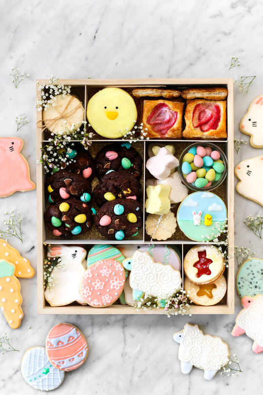 Easter Cookie Box.