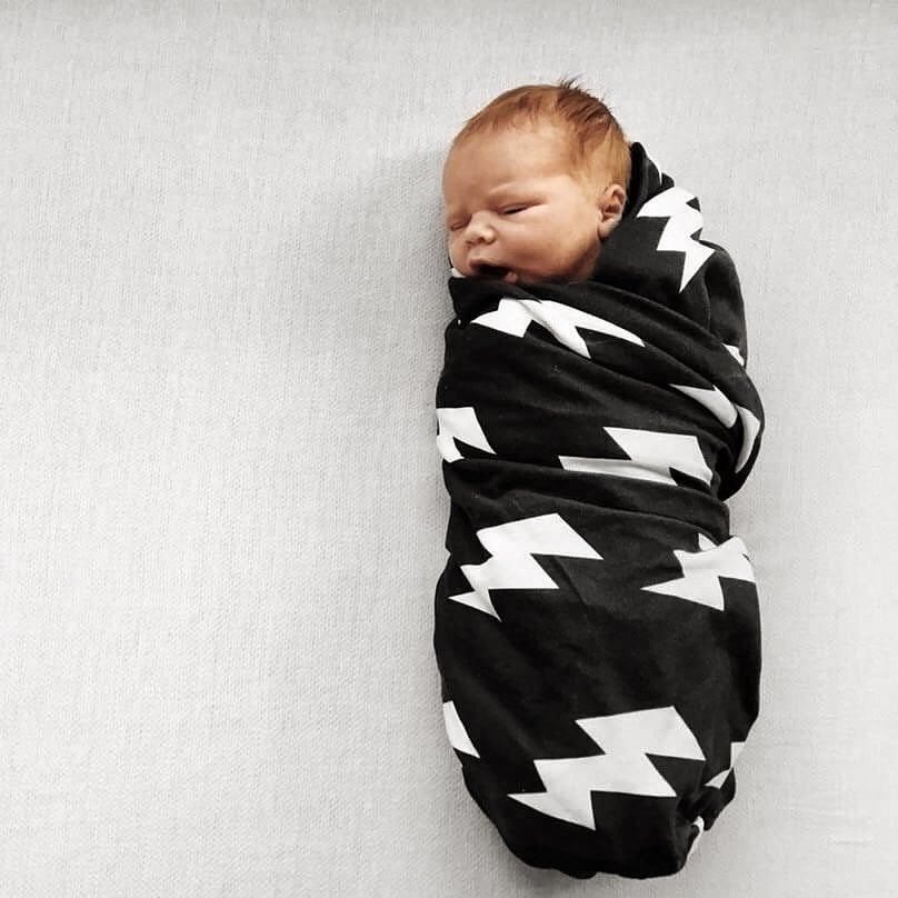 Woolf With Me Organic Swaddle Blanket Lightning Bolts color_black
