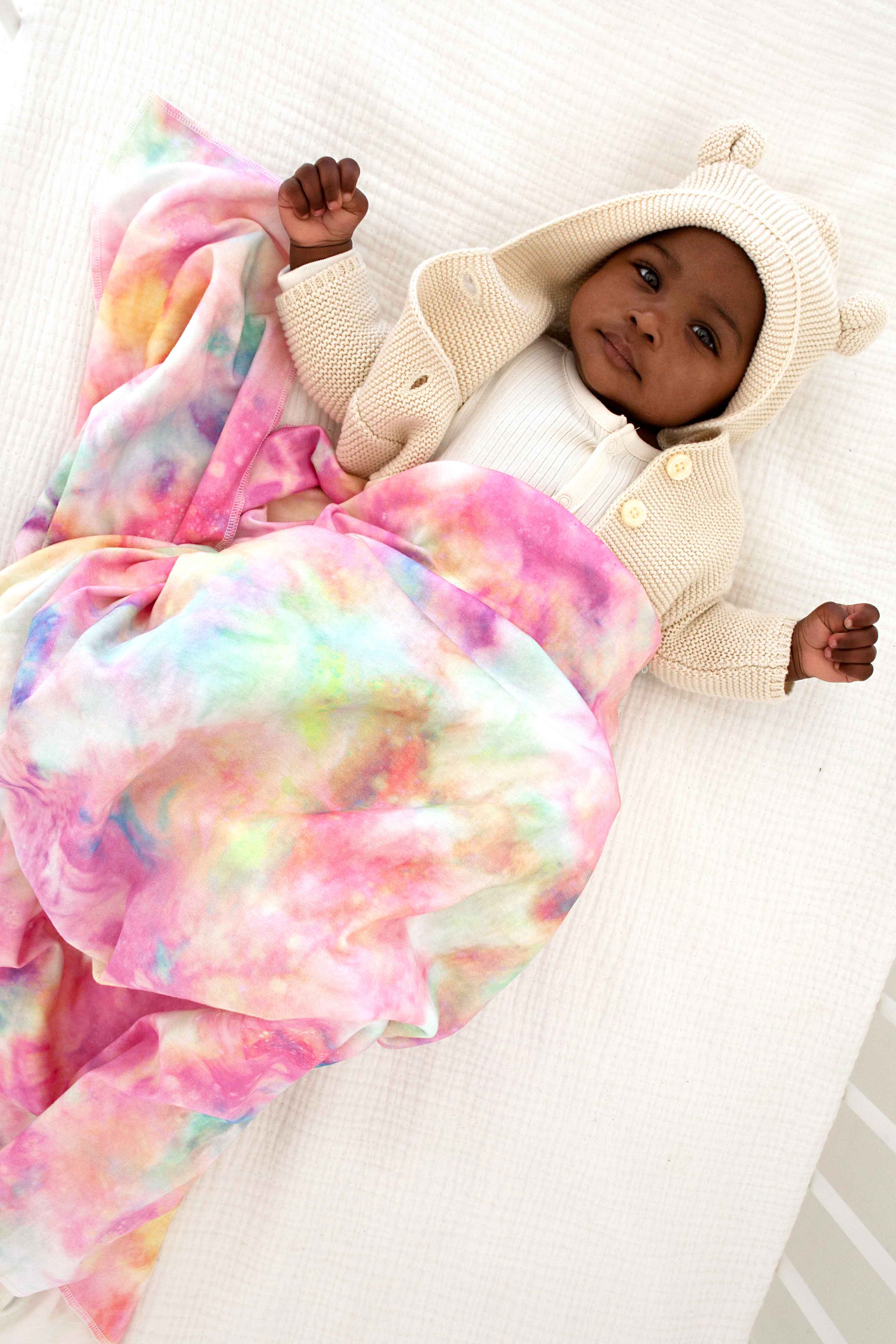 Woolf With Me Organic Swaddle Blanket Tie Dye color_pink